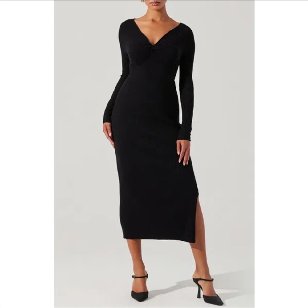 ASTR the Label Twist Front Long Sleeve Knit Dress